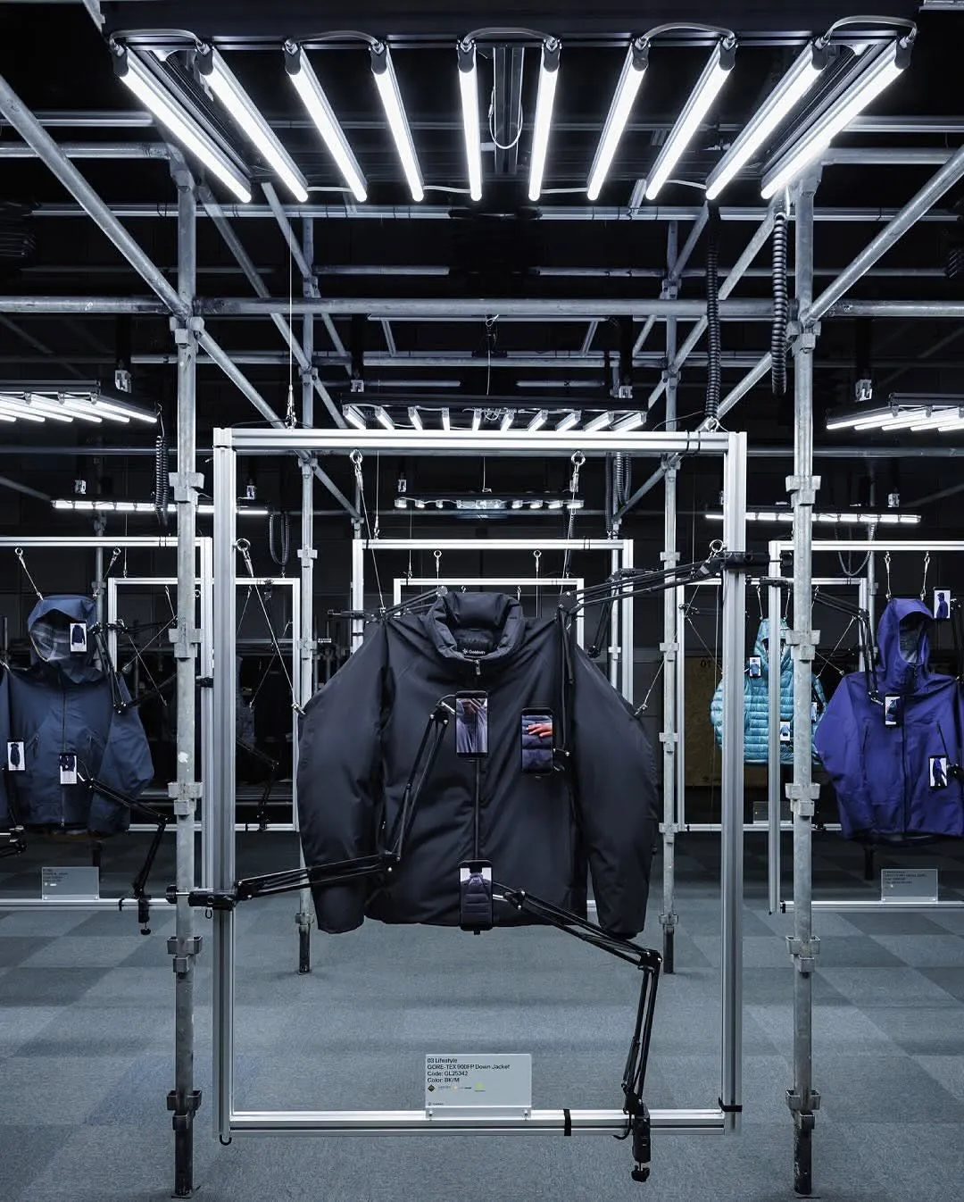 Article - Le showroom Goldwin à la fashion week 2025